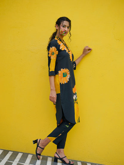 Side profile of cotton kurta co-ord set showing sunflower print and 3/4th sleeves
