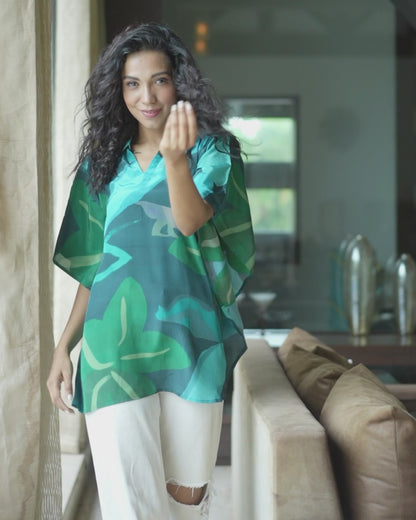 Blue Bliss Crepe Silk Kaftan Top – A Luxurious Wardrobe Essential